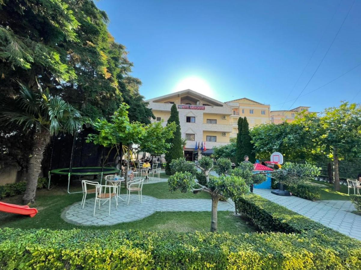 Hotel Ambasador Garden Lezhe Luaran gambar
