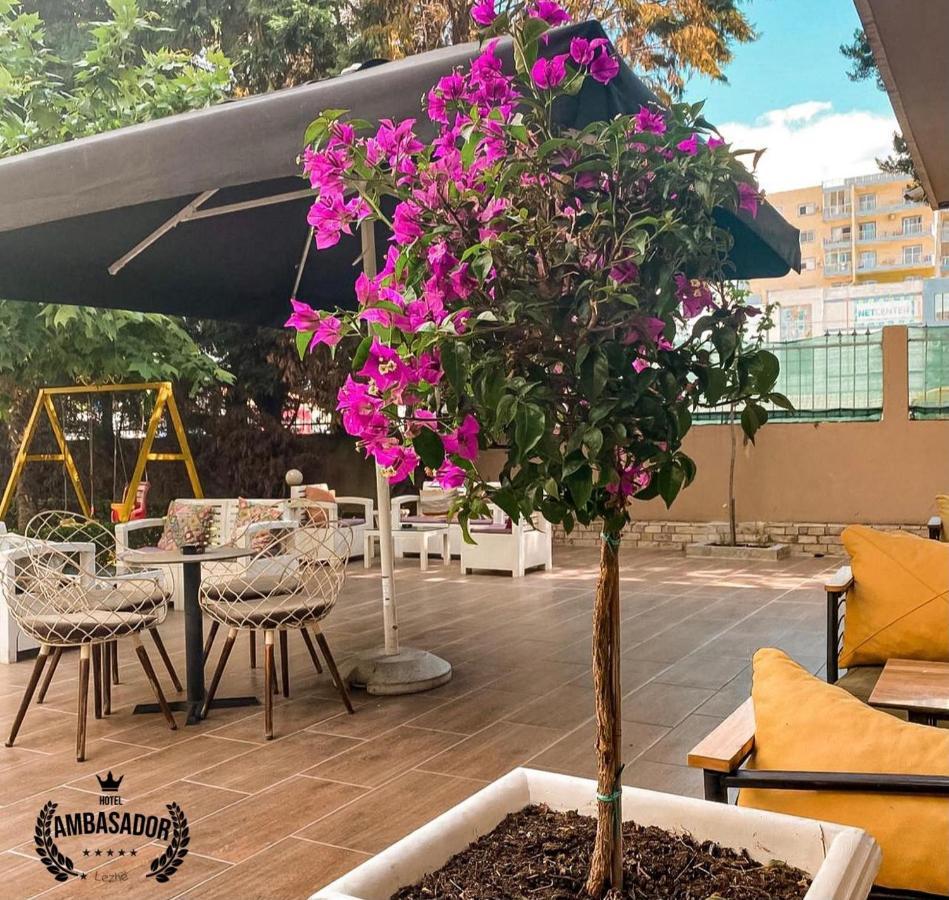 Hotel Ambasador Garden Lezhe Luaran gambar